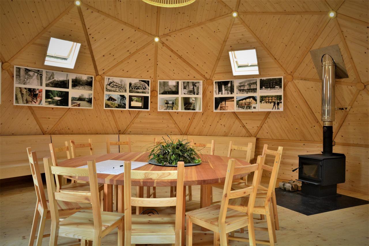 Dum Bratri Capku Hotel Budislav  Buitenkant foto